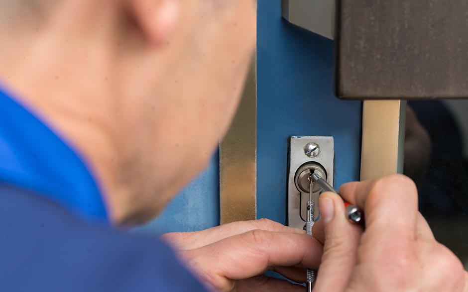prix d'un serrurier pour ouvrir une porte Meaux